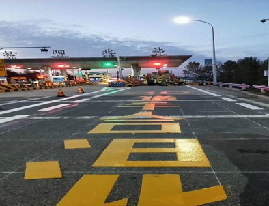 兰州兰州高速道路划线施工